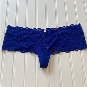 VS PINK lace extra low rise Cheekster size large